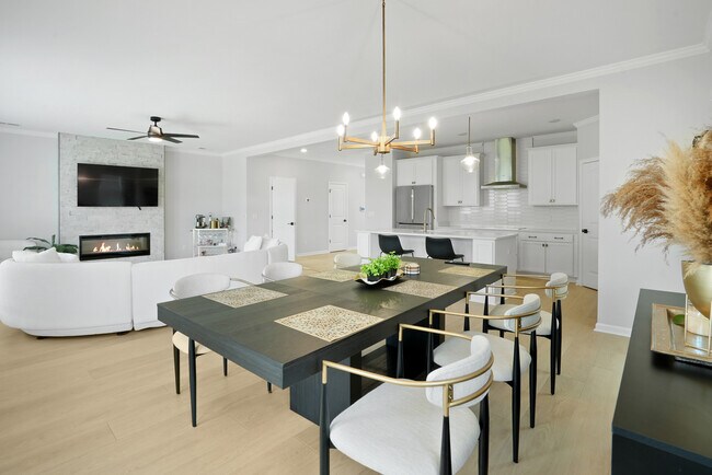 Building Photo - 25 Ashmont St