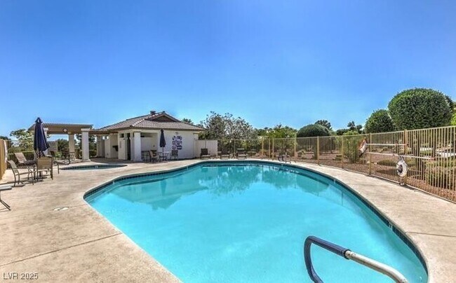 Building Photo - 5433 Honey Mesquite Ln