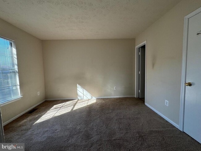 Building Photo - 11135 Stalbridge Ct