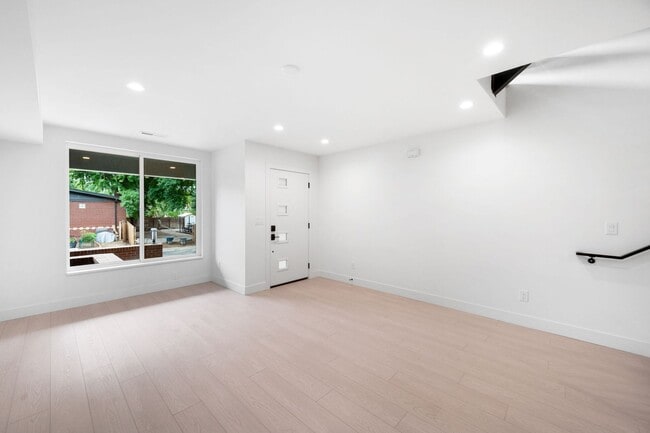 Building Photo - 6979 W 37th Ave
