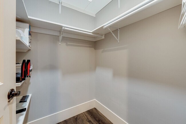 Building Photo - Utilities Included! Luxury Single-Story Ho...