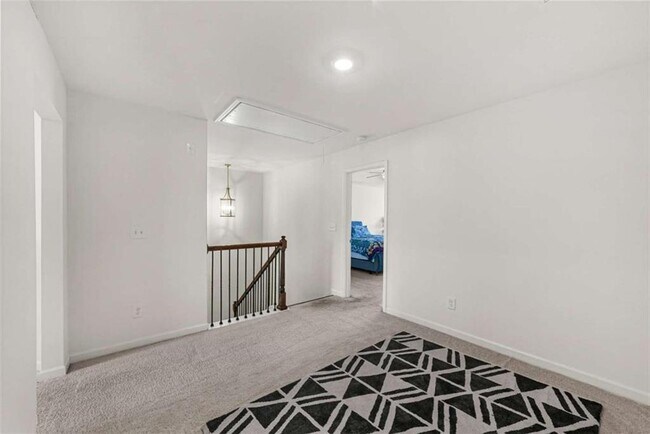 Building Photo - 2311 Candy Ln