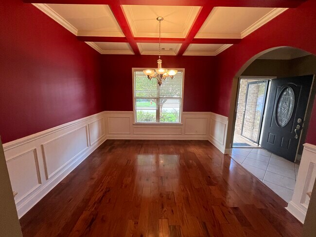Building Photo - 509 Eagle Springs Dr