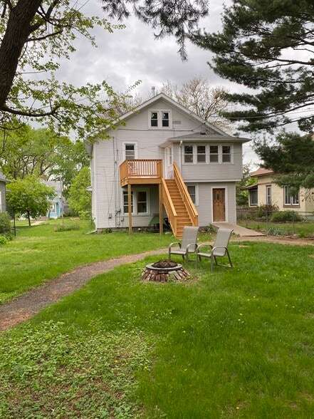 Backyard - 3229 22nd Ave S