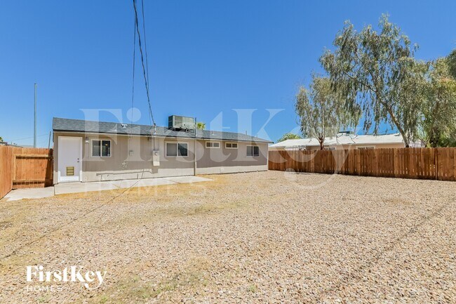 Building Photo - 208 Valley Forge Ave