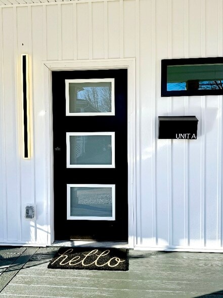 Building Photo - 3203 Memorial Ave