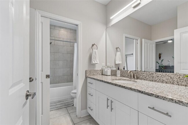 Building Photo - 3441 Bumelia Ln