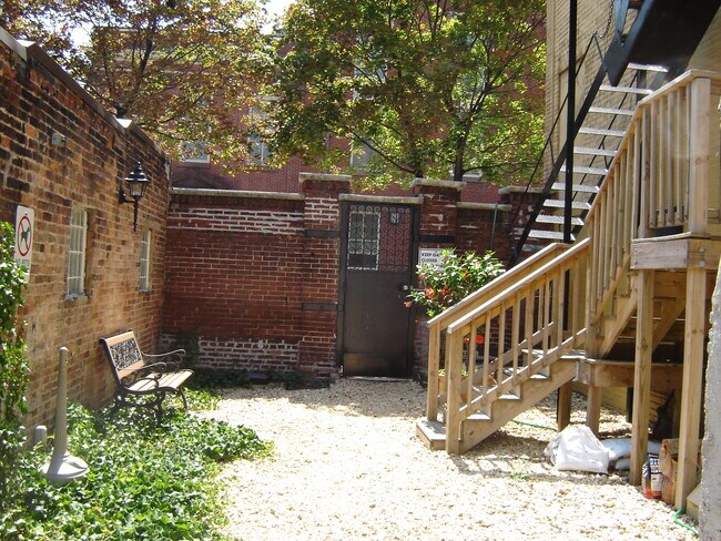 Building Photo - 1403 Madison Ave