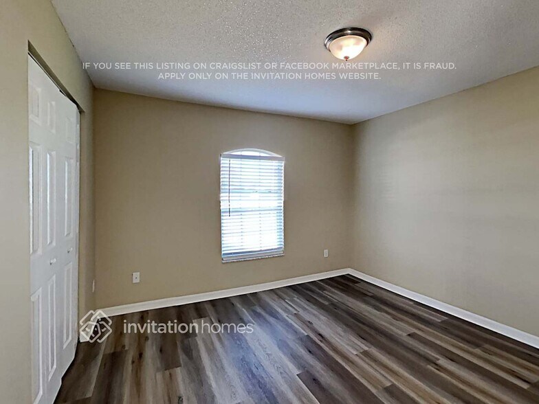 Building Photo - 3132 Travelers Palm Dr
