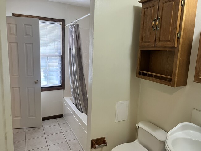 Building Photo - 7225 168th St W