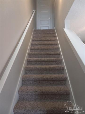 Building Photo - Adorable Townhome close to NAS and Navy Federal!