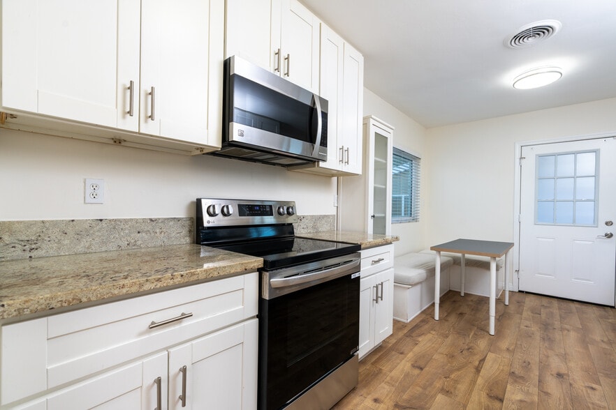 Building Photo - 4826 Rolando Blvd