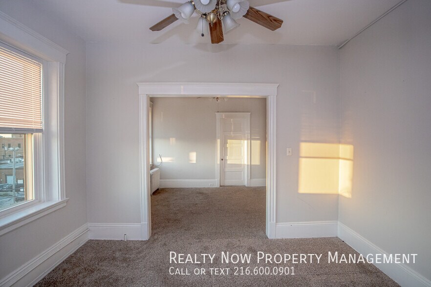 Building Photo - 4088 Erie St