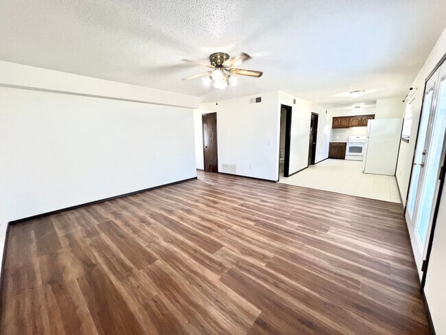 Building Photo - ?Spacious Home Near Tinker Airforce Base ?