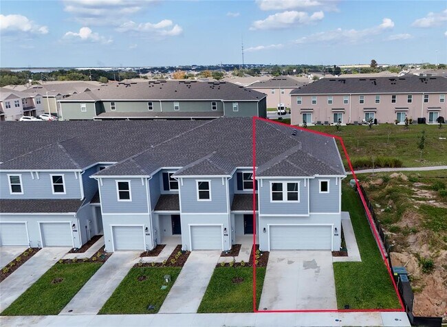 Building Photo - 2831 Maloof Dr