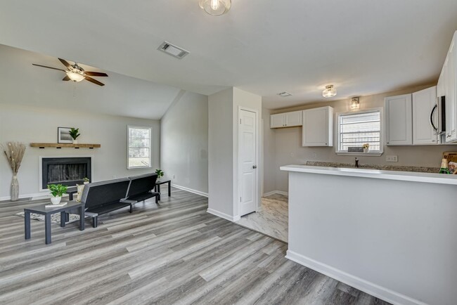 Building Photo - 4221 Cap Chat, Hephzibah