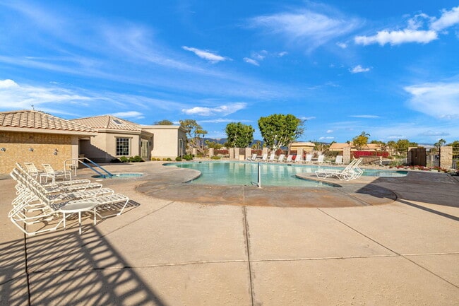 Building Photo - 79699 Carmel Valley Ave