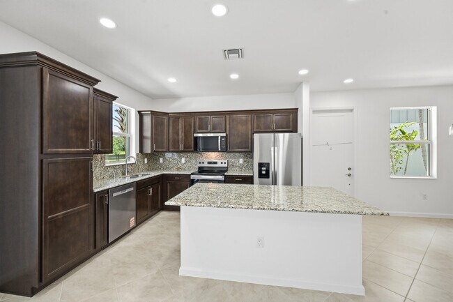 Building Photo - 4332 Brookgreen Sq