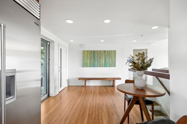 Building Photo - 3772 San Rafael Ave