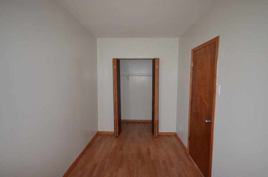 Building Photo - 2815 W 25th Pl