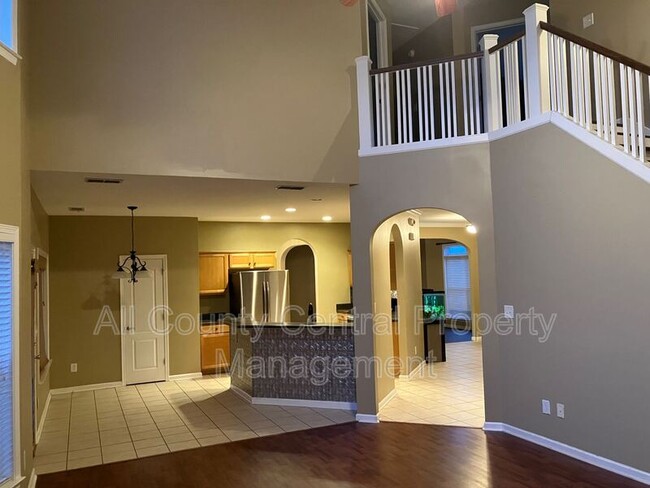 Building Photo - 8038 Mary Alice Way