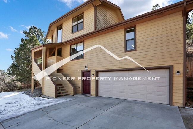 Building Photo - 5 bedroom, 3.5 bath home in North West Colorado Springs