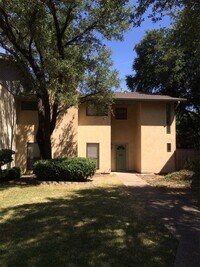 Building Photo - 5040 Thunder Rd
