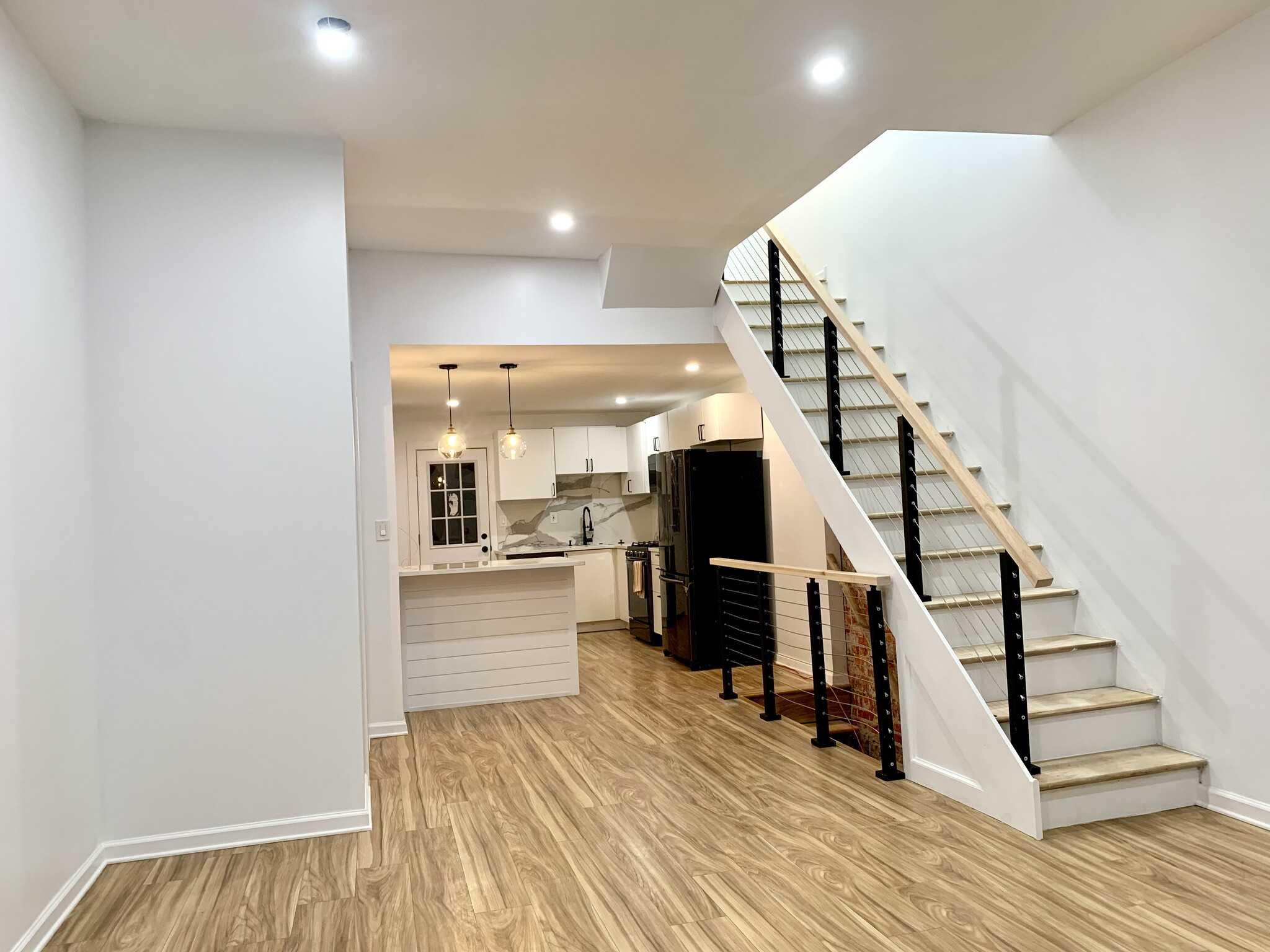 Building Photo - 1506 N Stillman St