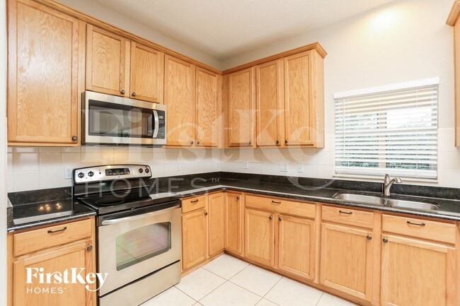 Building Photo - 2216 Cerberus Dr