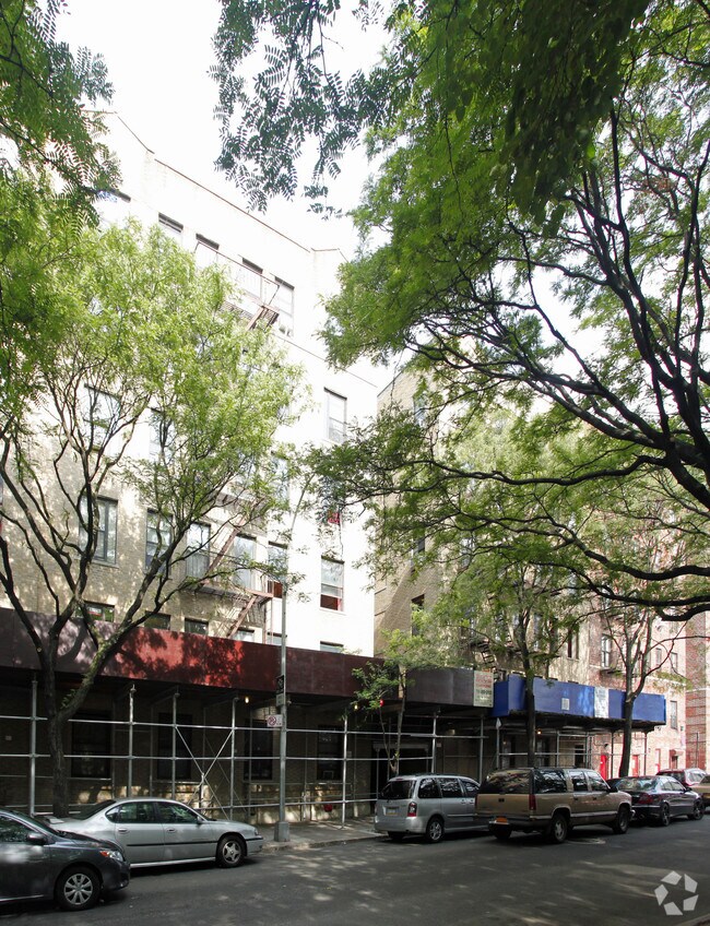 Building Photo - 1083 Longfellow Ave