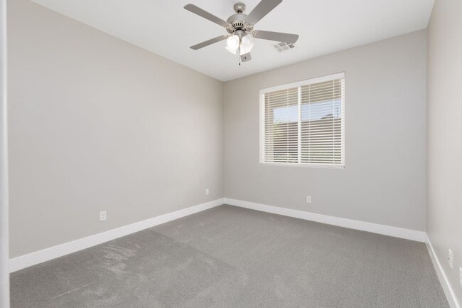 Building Photo - 3204 E 2840 S