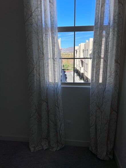 master view - 328 Lagoon Way