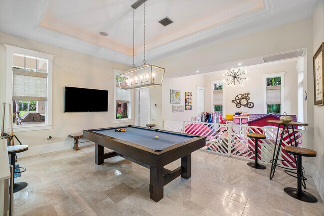 Building Photo - 16356 Bridlewood Cir