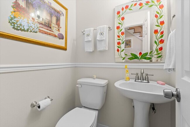 Building Photo - Spacious 4-Bedroom Home with Pool, Two Pri...