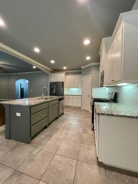 Building Photo - 2903 SW Briar Creek Ave