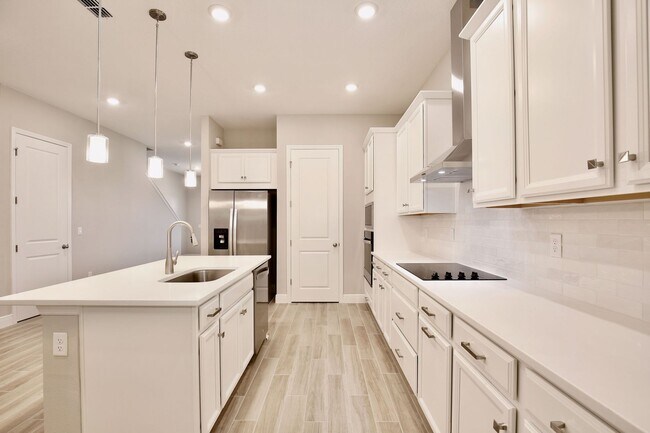 Building Photo - 6491 Cyrils Dr