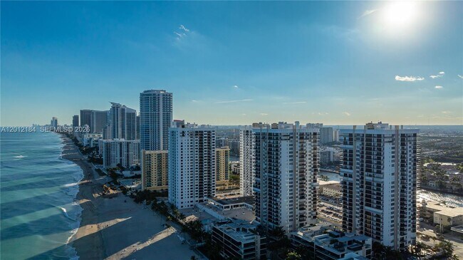 Building Photo - 2401 S Ocean Dr