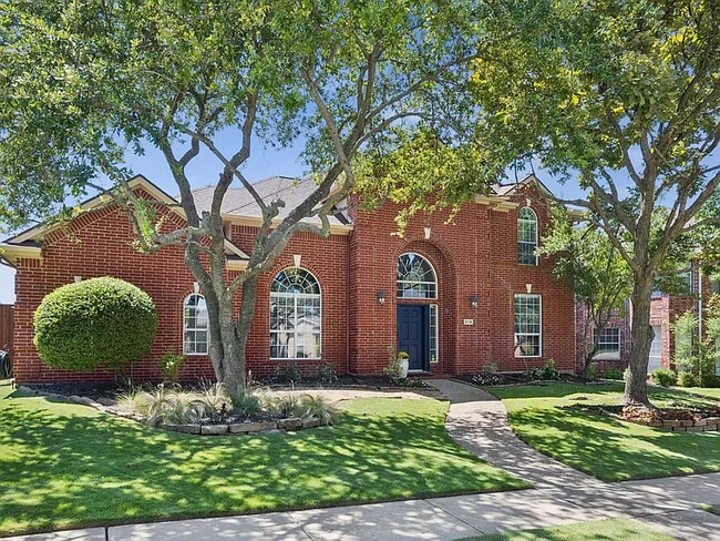 Building Photo - 2716 Royal Troon Dr