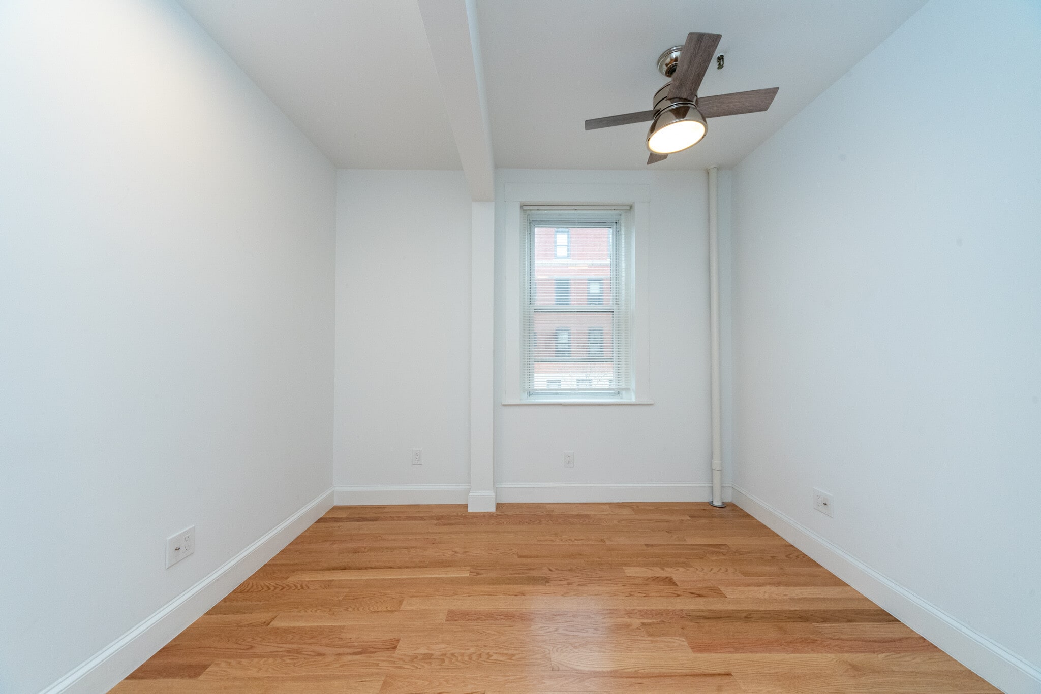 Building Photo - 95 Park Dr