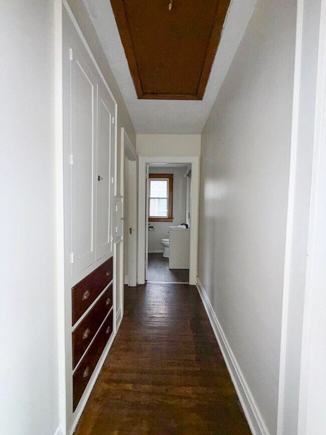 Building Photo - Charming 3BR Southern Orchards Home w/ Original Woodwork & Decorative Fireplace