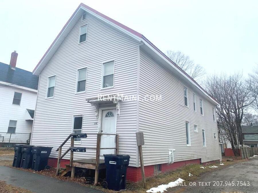 Building Photo - 160 Grove St