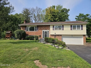 Building Photo - 1265 Sagemont Ct