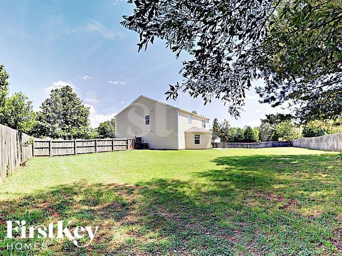 Building Photo - 504 Springmoor Ct
