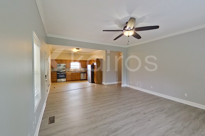 Building Photo - 603 Hudson Ave