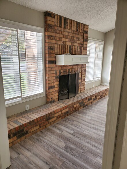 Living area fireplace - 106 N Troy Ave