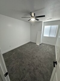 Building Photo - 881 S 25 E