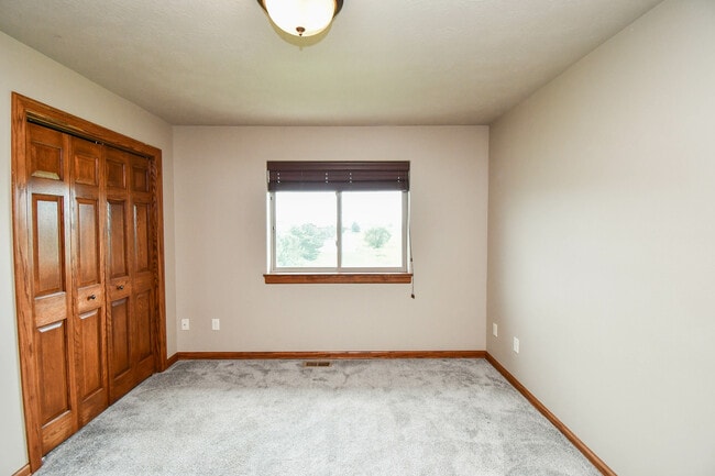 Building Photo - 8413 W 53rd St