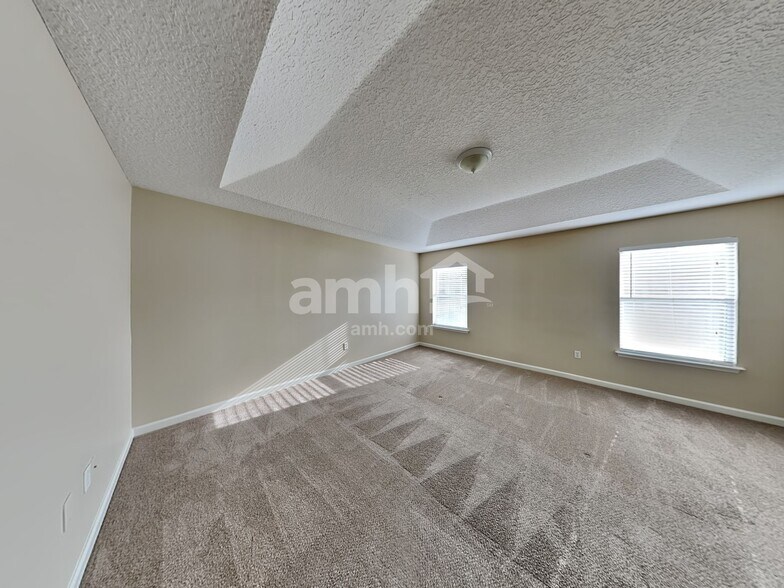 Building Photo - 1299 Highfield Ln