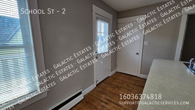 Building Photo - 106 School St