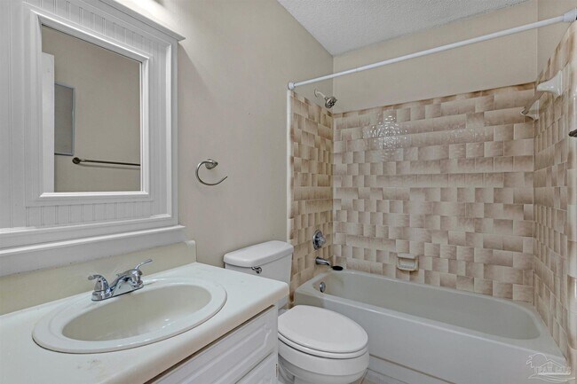 Building Photo - 1012 Coronado Ct